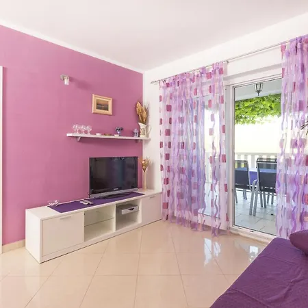 Pribinja 15083b Apartment